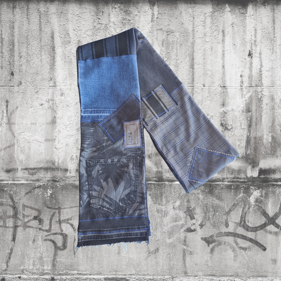 Blue_Grey-Scarf-2.png