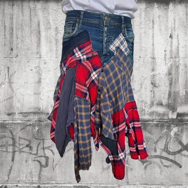 Punk-Skirt-M-2.png