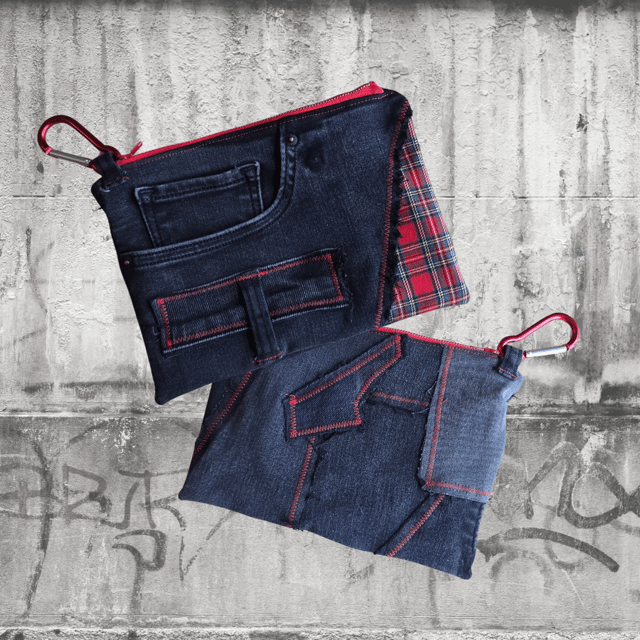 Red-Tartan-Wallet.png